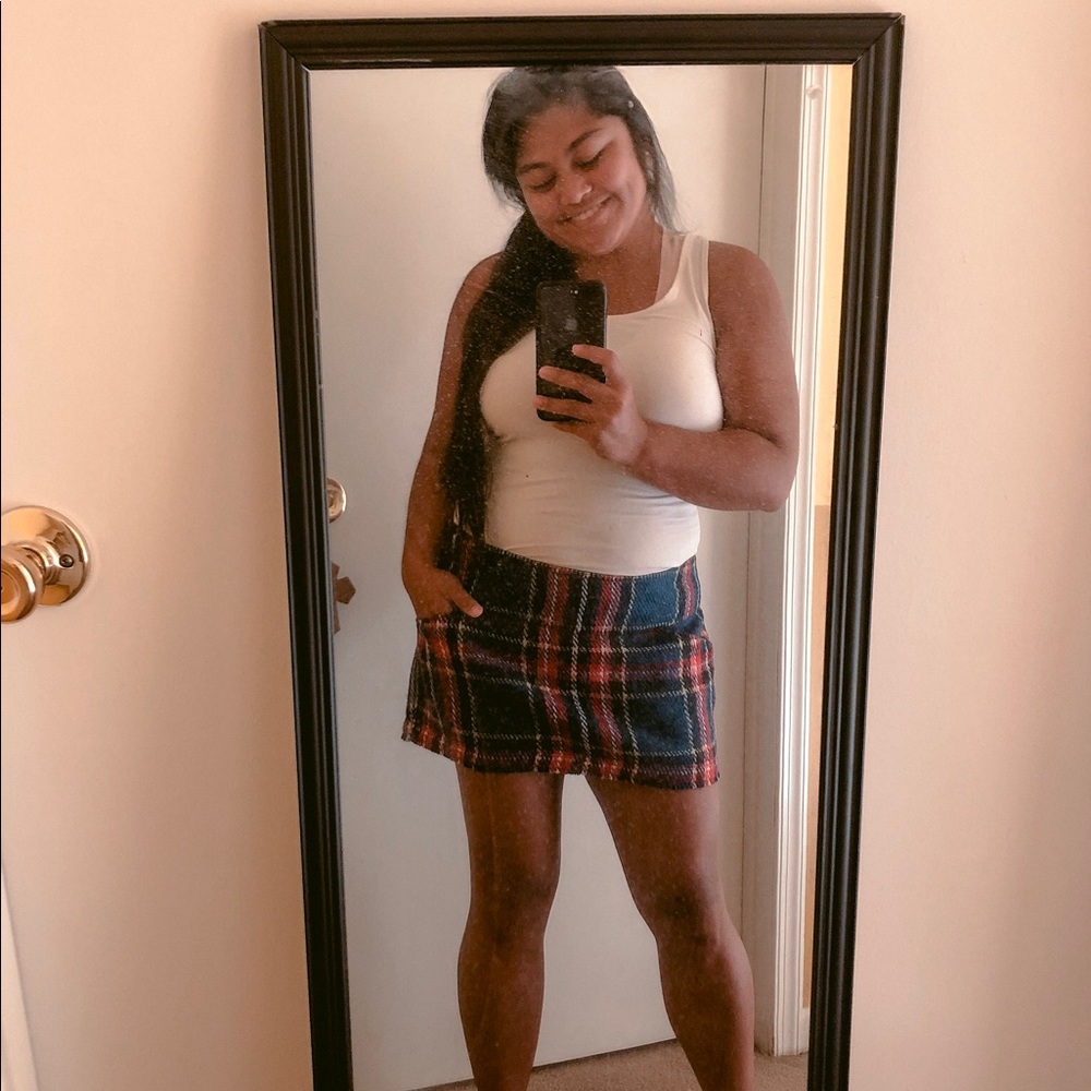 Abercrombie & Fitch Mini Skirt!
